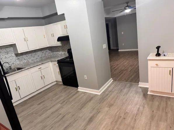 218 E Main St #1, Orange, MA 01364