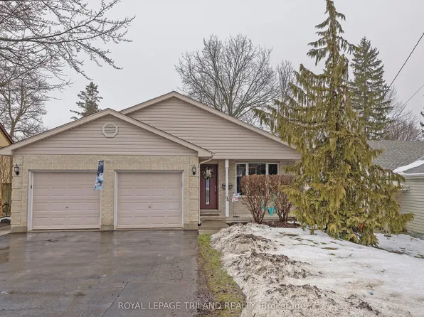 94 Queen St, Thames Centre, ON N0L 1G2