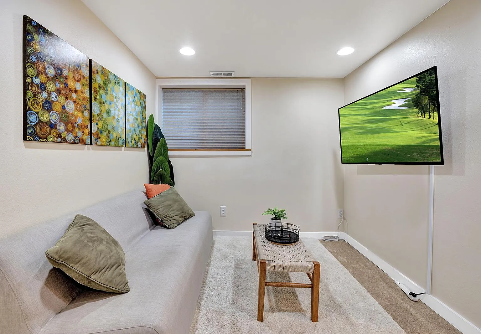 2 bed, 810 sqft, $2,395 — Photo 3