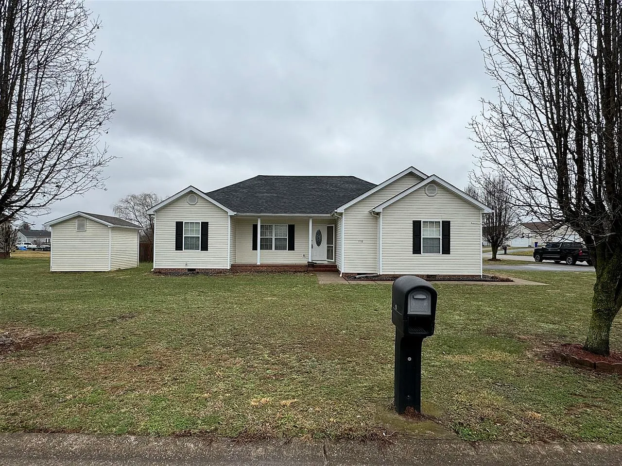 710 Sagittarius Ave photo 1