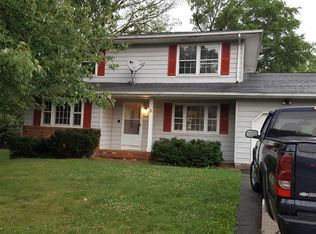 2 Mohawk Ave, Lake Hiawatha, NJ