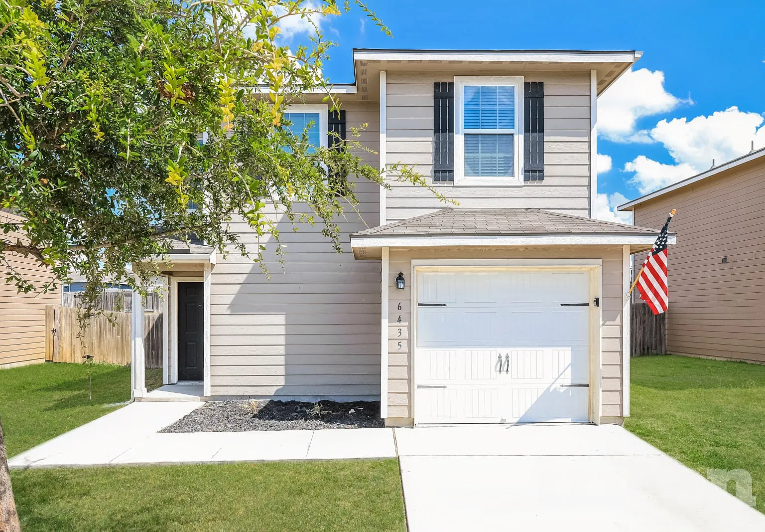 6435 Woodcliff Bend San Antonio TX — Photo 1