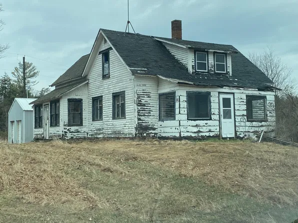 186 Abrahams Rd, Skandia, MI 49885