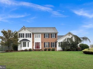 22 John Reading Rd, Flemington, NJ 08822