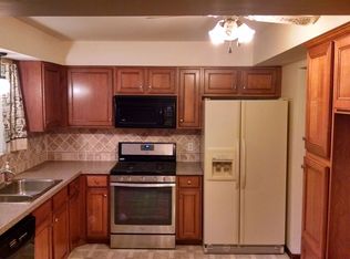 2568 Sun Ter, Hartland Township, MI