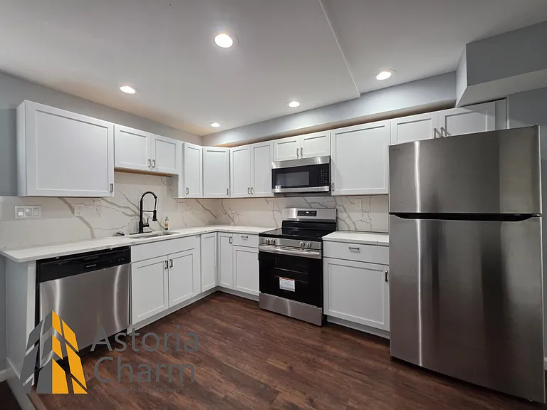 408 N Belnord Ave — Photo 5