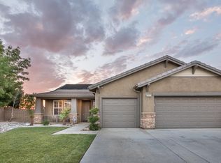 6655 La Sarra Dr, Lancaster, CA 93536