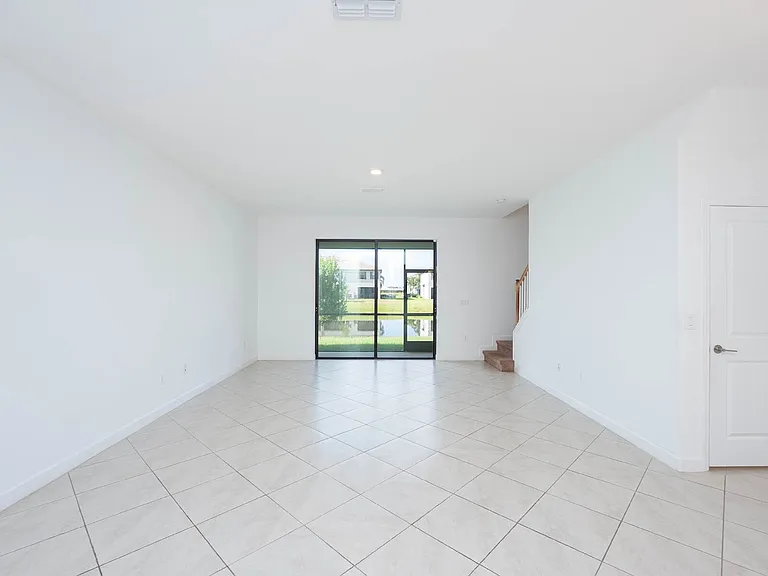 15218 Sunny Day Dr — Photo 19