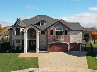 7818 Braeloch Ct, Orland Park, IL 60462