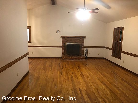 5th image of 2116 Autumn Oaks Ln
