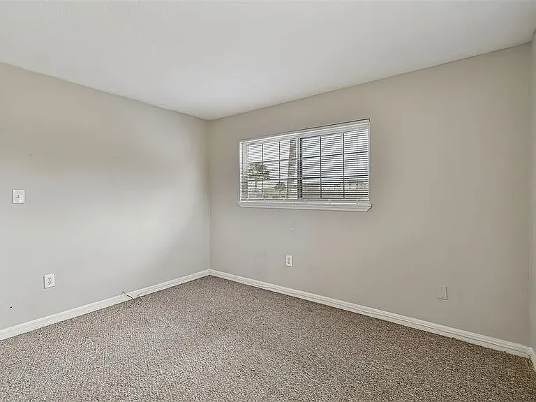 1695 Lee Road E215 — Photo 11