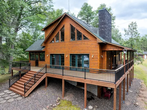 W9564 Victoria Ln, Spooner, WI 54801