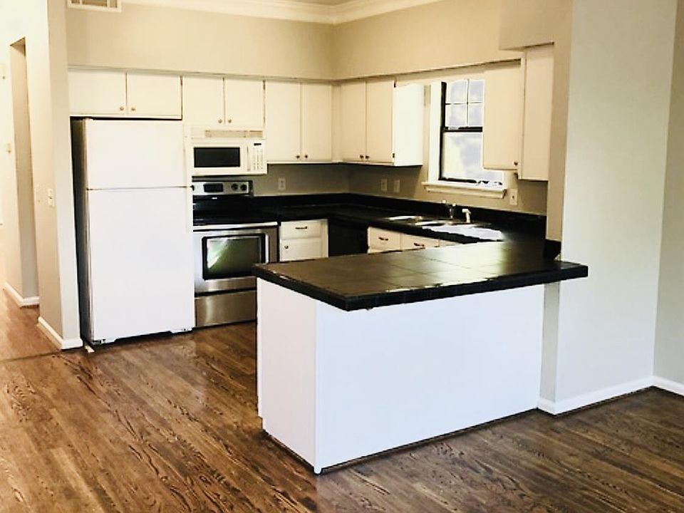 1st image of 2112 Blair Blvd
