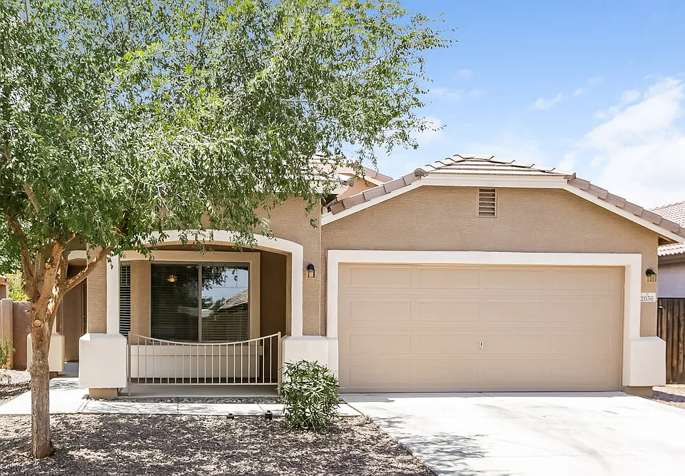 2030 S 100th Ln