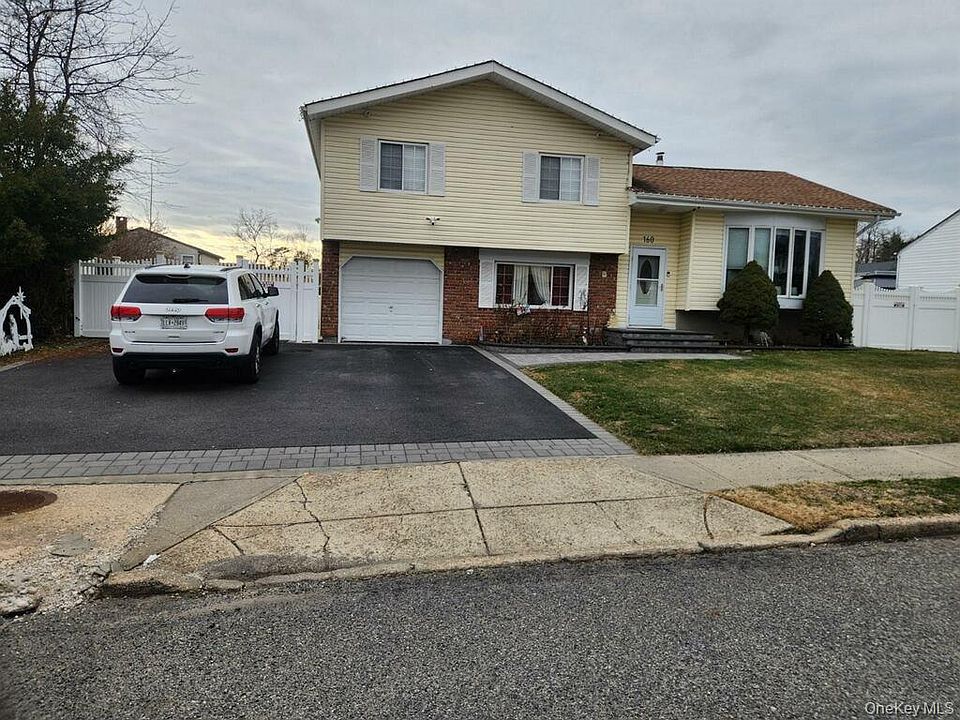 1st image of 160 Bark Avenue