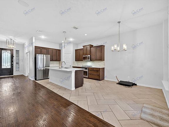 3rd image of 3748 Evergreen Ridge Rd