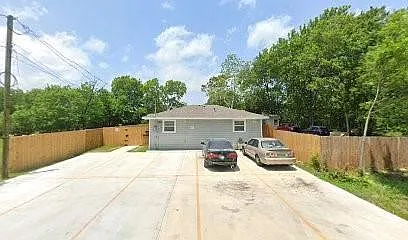 8510 Safeguard St #2 — Photo 15