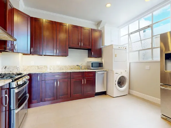 1 bed, 1.0 bath, 710 sqft, $4,500, 262 Texas St, San Francisco, CA 94107