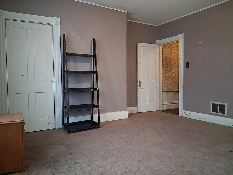 629 Lincoln Ave — Photo 6