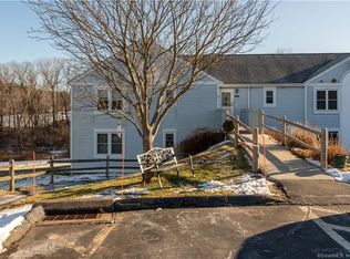 25 Mill Pond Ln APT G, Durham, CT 06422