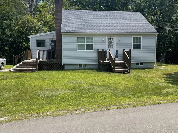 2529 Essex Street, Orono, ME 04473