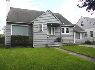 1052 20th Ave, Longview, WA 98632