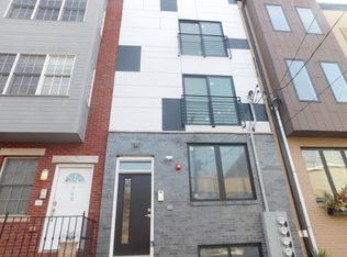 751 S 17th St #3, Philadelphia, PA 19146