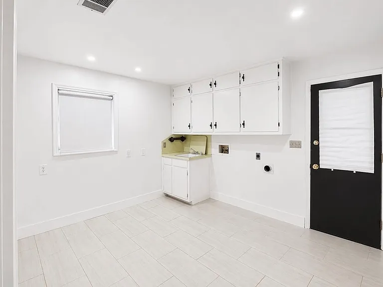 3827 Arrel Dr — Photo 20