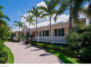 1575 Gulf Shore Blvd S, Naples, FL 34102