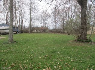 1435 Whittlesey Ave, Atwater, OH 44201