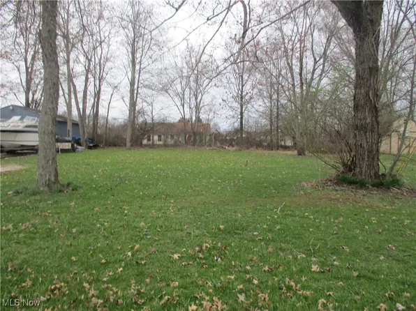 1435 Whittlesey Ave, Atwater, OH 44201