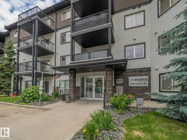 1196 Hyndman Rd S #360, Edmonton, AB T5A 0X8