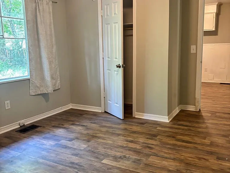 3251 Corey Dr — Photo 10