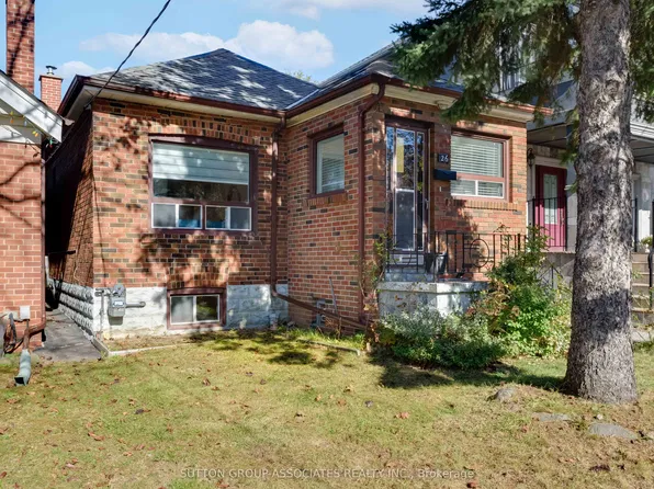 26 Livingstone Ave, Toronto, ON M6E 2L8