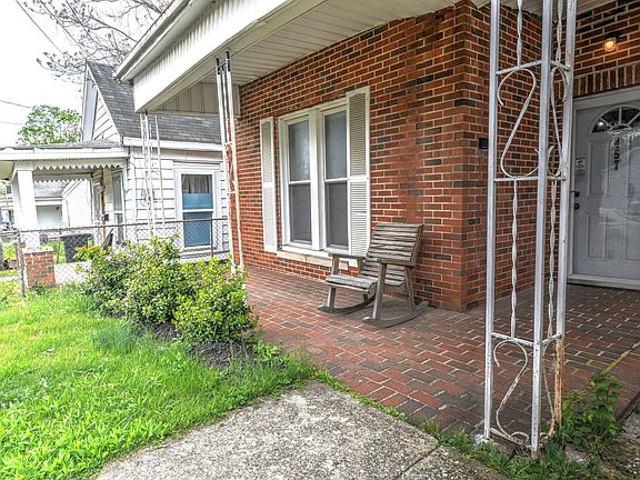 2nd image of 457 Michigan St
