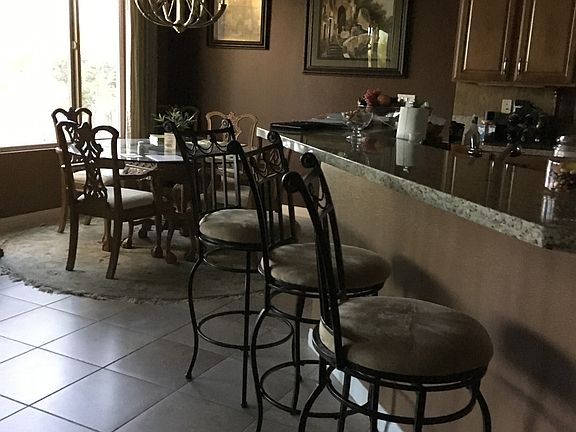 2nd image of 81448 Camino Los Milagros