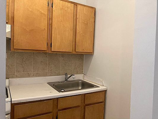 2nd image of 60 Saint Nicholas Ave #4C