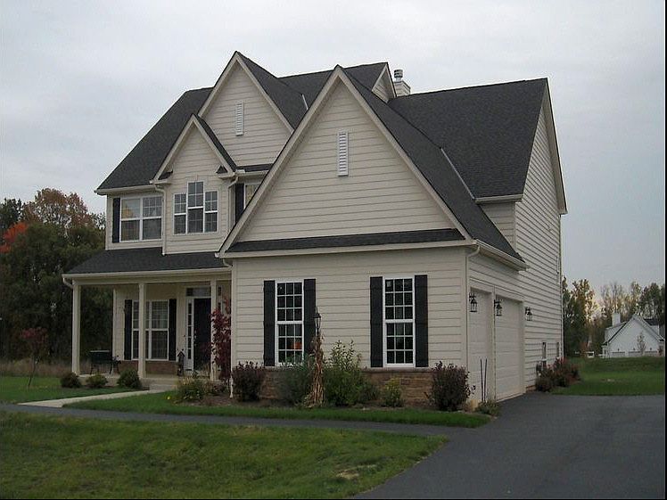 Front of house - 2009