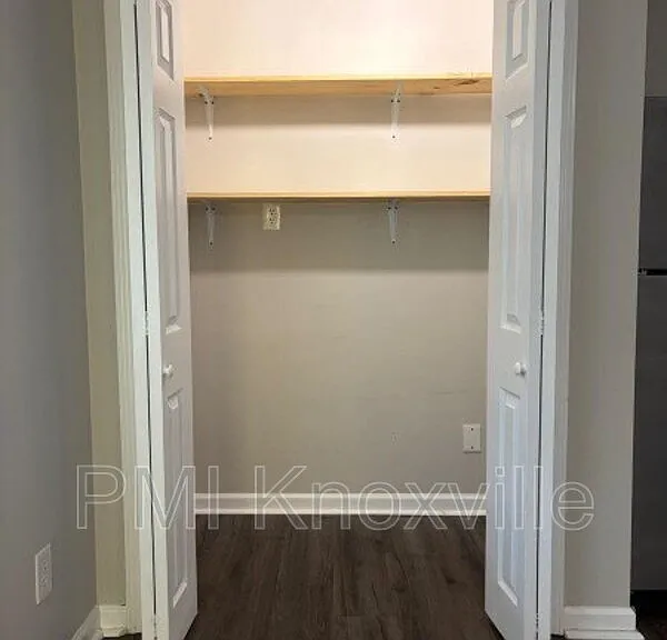123 Ingersoll Ave #7 — Photo 5