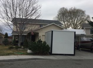 5303 Mays Ln, Pasco, WA 99301