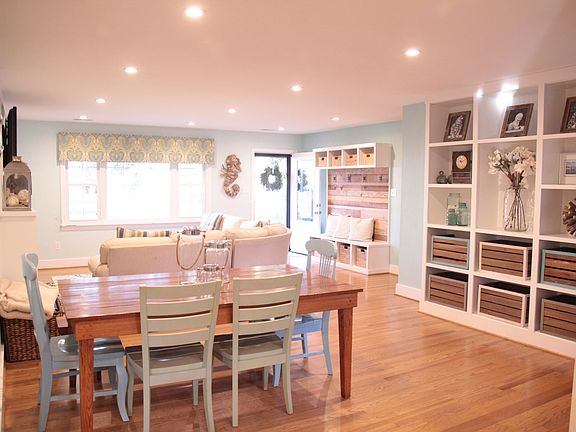 Dining/Living Room