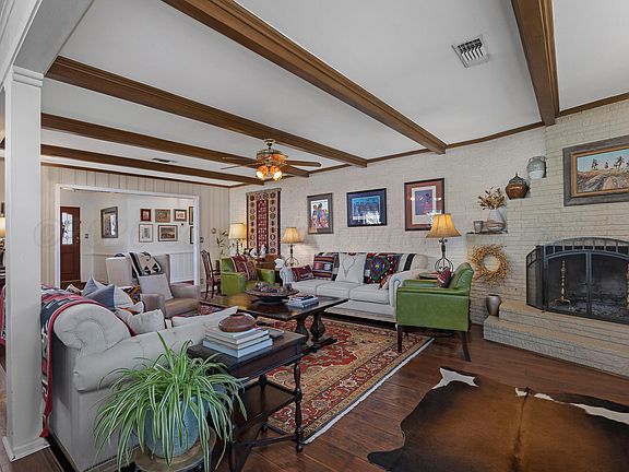 5th image of 3208 S Rusk St