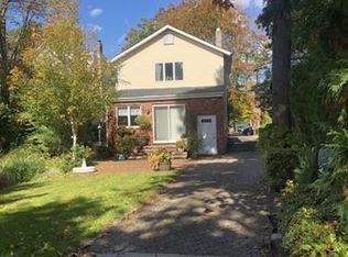 38 Franklin Pl, Summit, NJ 07901