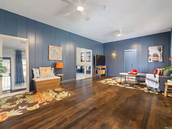 1752 Nakula St, Wahiawa, HI 96786