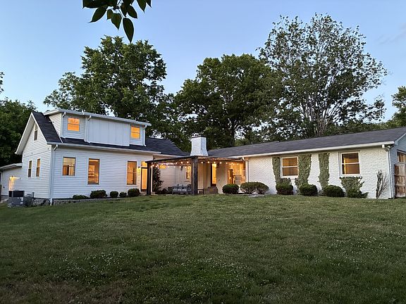 2nd image of 1225 Davidson Rd