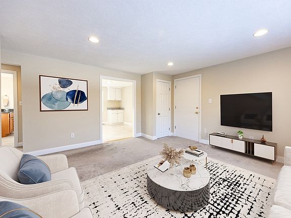 3rd image of 51 Burnap Rd APT 3
