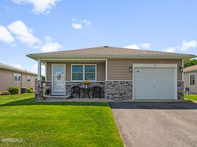 17 Capri Court, Toms River, NJ, 08757