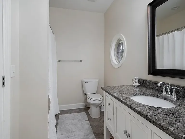 1401 Pinnacle Park Ln #203 — Photo 9