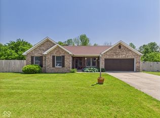 114 Bluebird Ln, Sulphur Springs, IN 47388