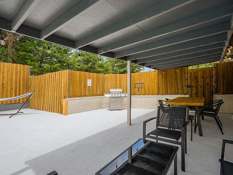 3921 Amy Ave — Photo 39
